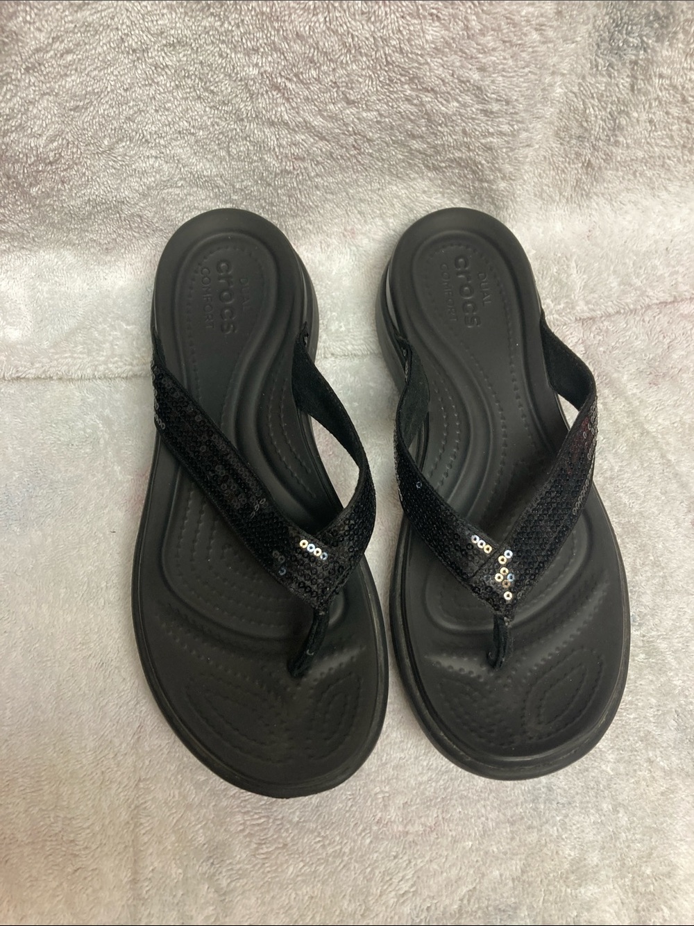 CROCS Women's Black Sequin Flip Sandals